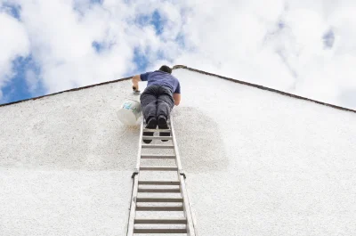 Peinture extérieure à Heutrégiville — façades et ravalement